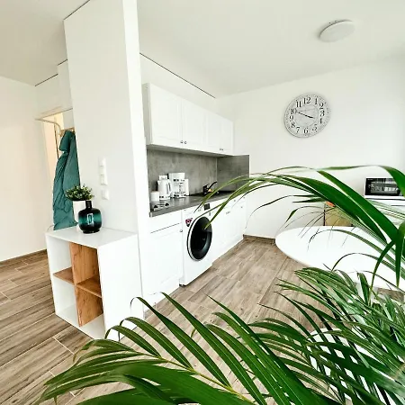 Sali Homes Elegant And Stylish Retreat In Heart Of Bayreuth, Close To River Exterior foto