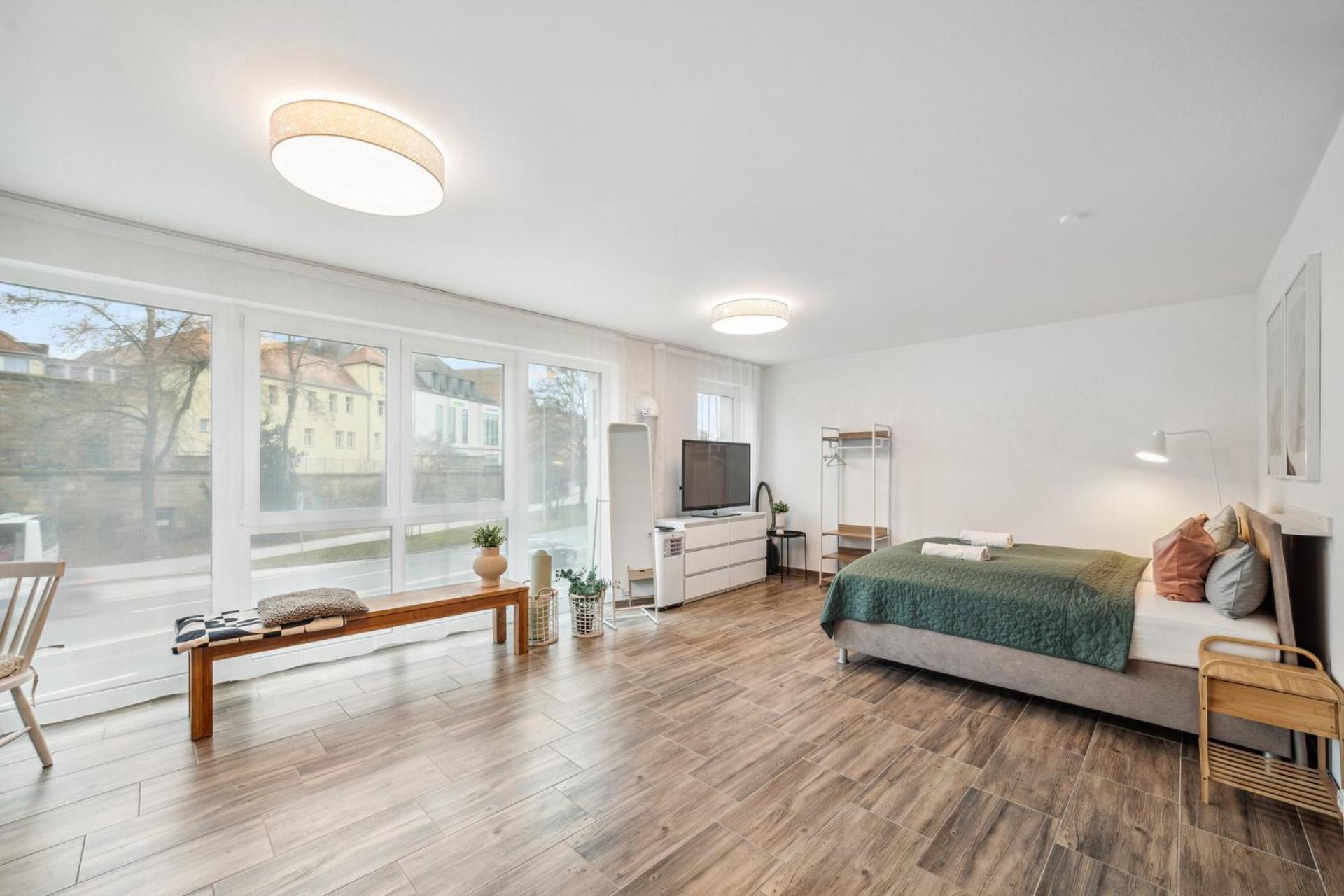 Appartement Sali Homes Elegant And Stylish Retreat In Heart Of Bayreuth, Close To River *